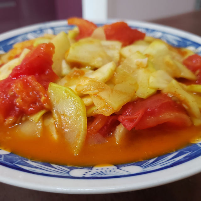 西葫芦炒西红柿