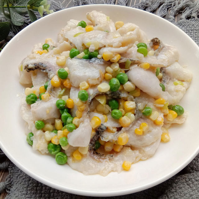 玉米青豆炒鱼片
