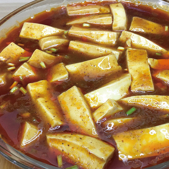 The lazy version of Mapo tofu is fragrant, spicy and hot, and can eat two bowls of rice with soup.