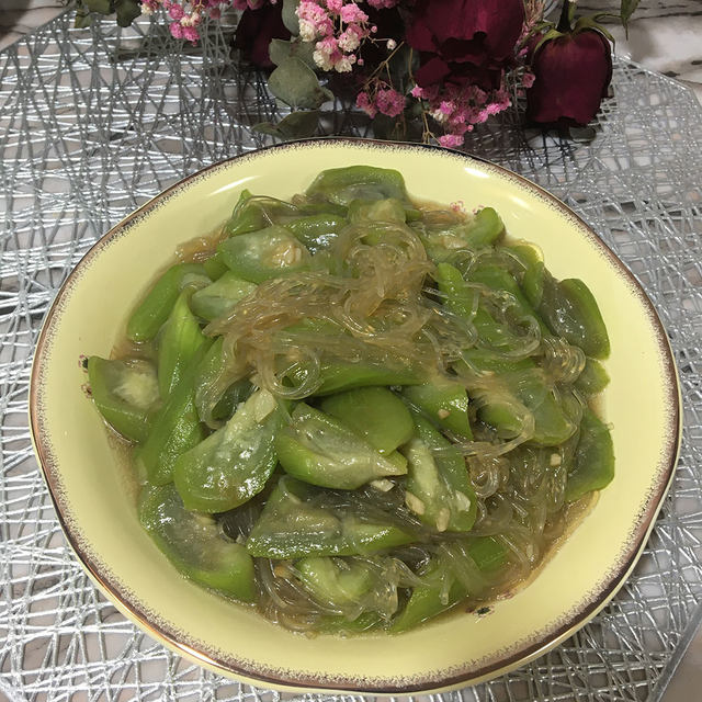 蒜蓉粉丝烧丝瓜