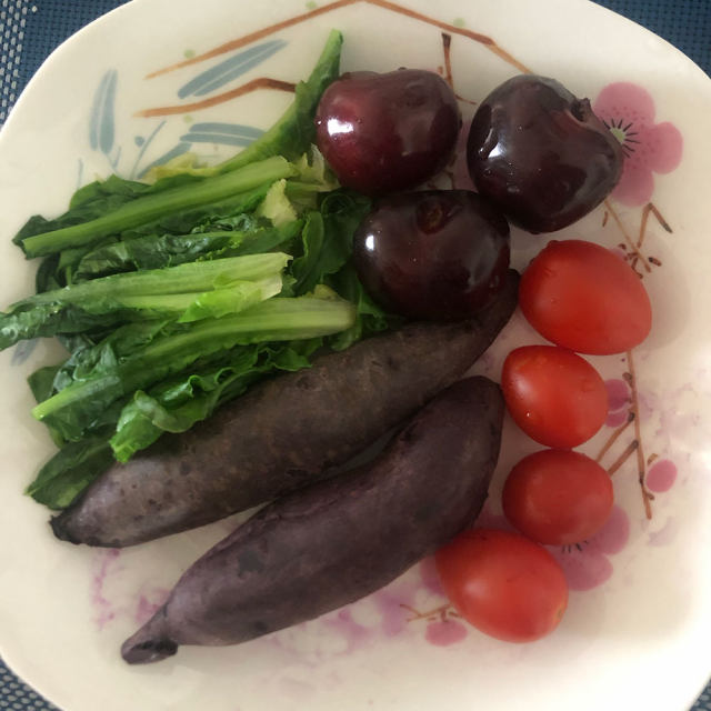 紫薯蔬菜沙拉