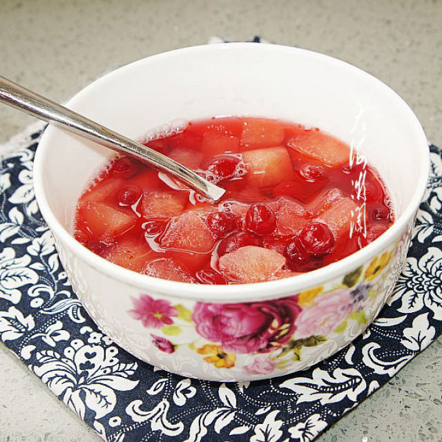 蔓越莓冰糖苹果汤