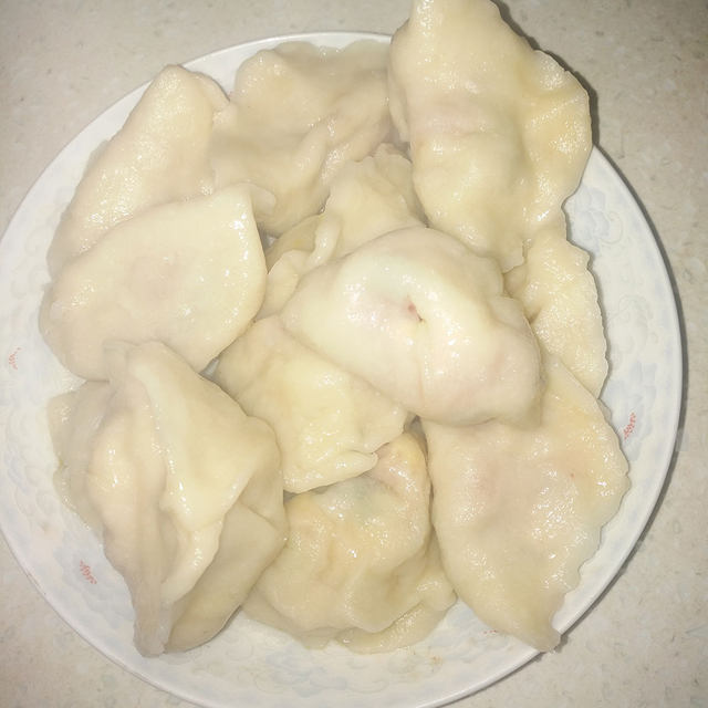 西红柿鸡蛋饺子