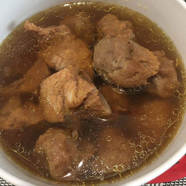 牛肉丸煲排骨