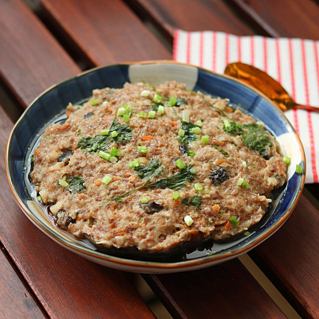 海参蒸肉饼，鲜嫩多汁巨好吃！