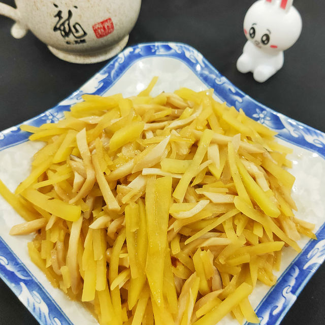 杏鲍菇炒土豆丝