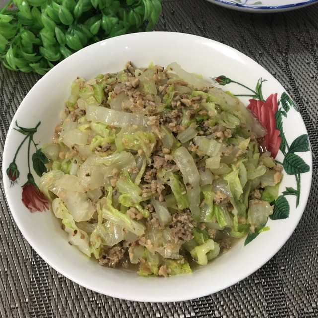 香菇肉末炒白菜