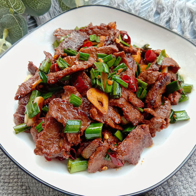 干炒牛肉