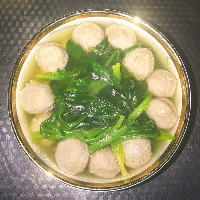 菠菜牛肉丸汤