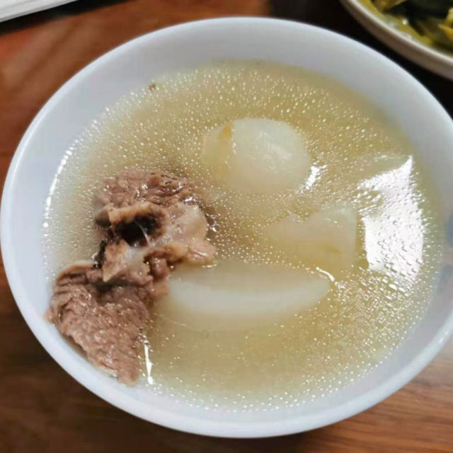 白萝卜鲍鱼排骨汤