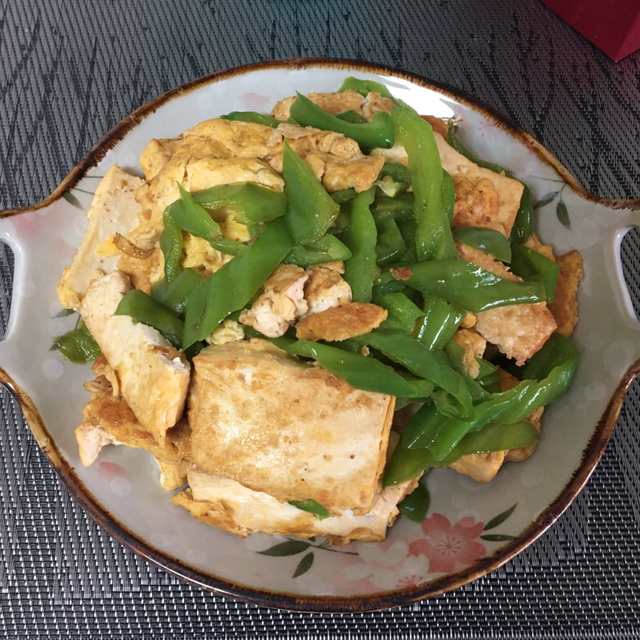 青椒鸡蛋烧豆腐