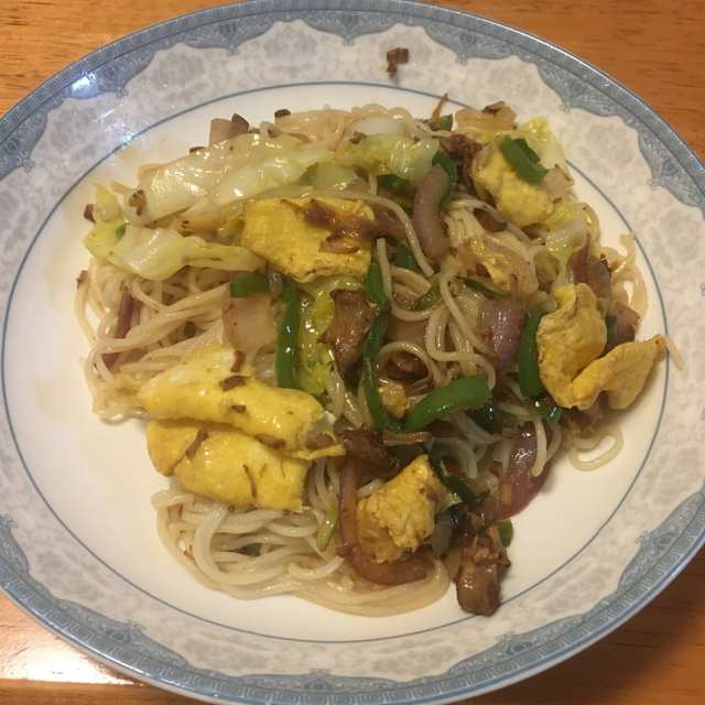 肉丁炒面