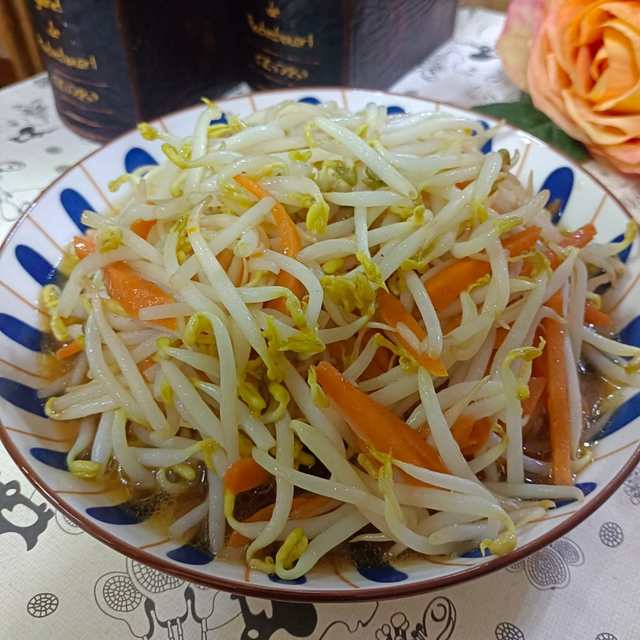 胡箩卜炒豆芽