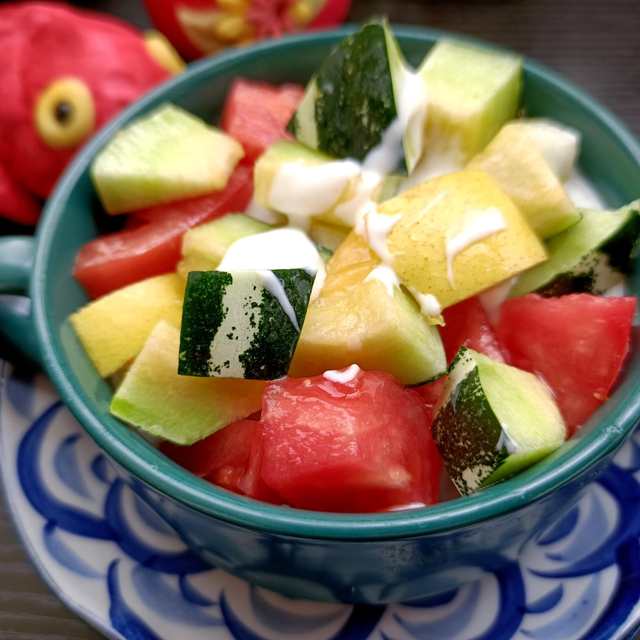 Sweet Melon, Pear, Tomato Yogurt Cup