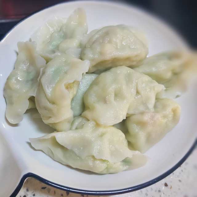 西葫虾仁素水饺