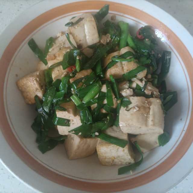 韭菜豆腐