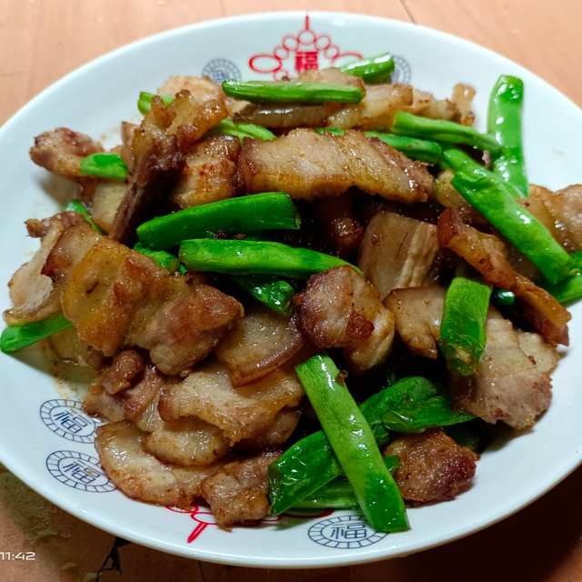 五花肉炒四季豆