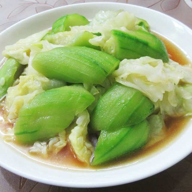 丝瓜炒包心菜