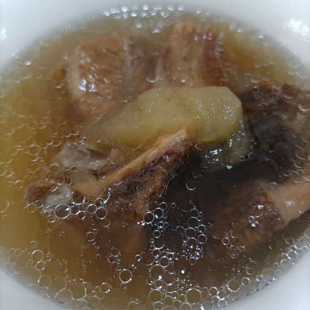 羊肚菌苹果扇骨汤