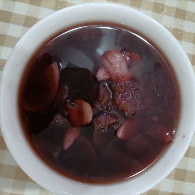 莲子百合苹果紫米粥
