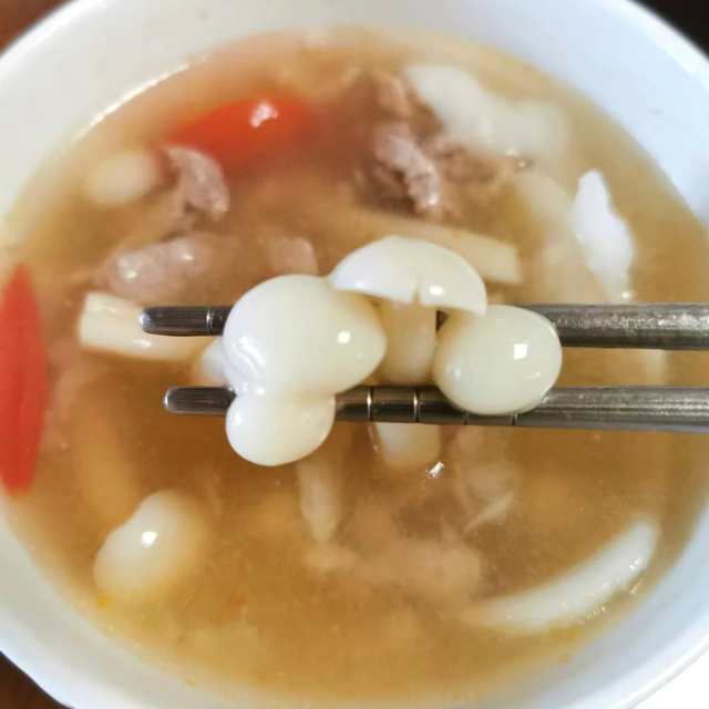 白玉菇肉丝椰青汤