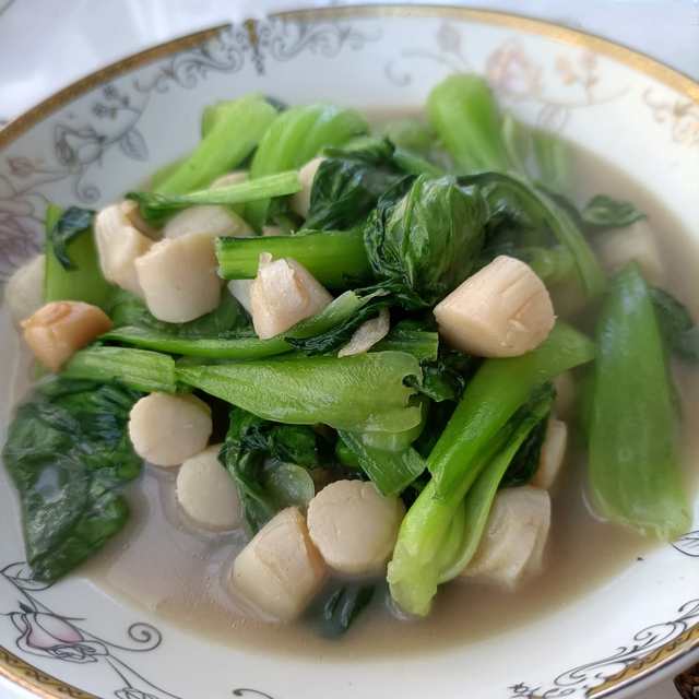 油菜炒鲜贝