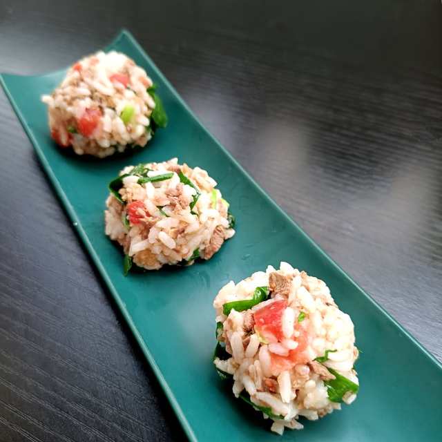 韭菜鸽胸肉饭团