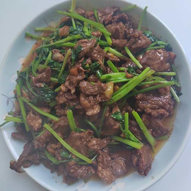 香菜牛肉