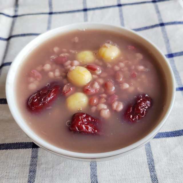 莲子薏仁红豆汤