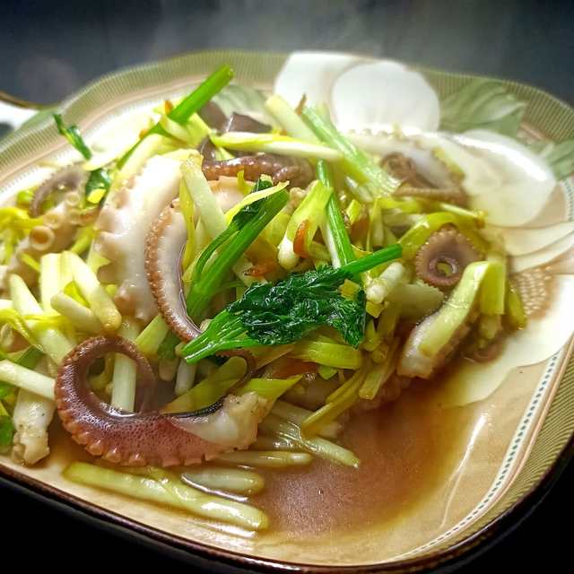 Stir fried Octopus with Garlic