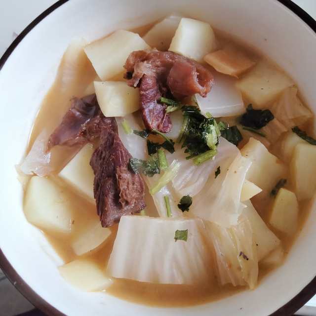 牛肉炖土豆