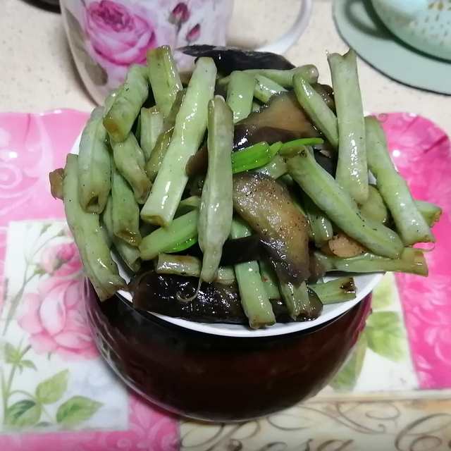 白豆角炒茄子